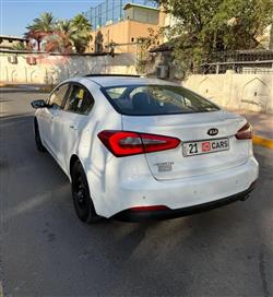كيا سيراتو